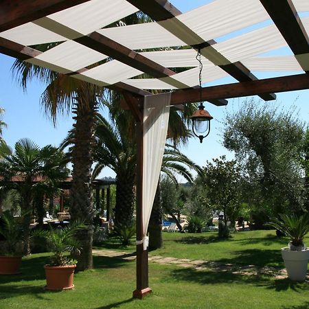 Citta Bianca Country Resort Остуни Екстериор снимка