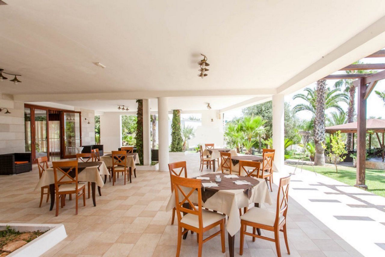 Citta Bianca Country Resort Остуни Екстериор снимка