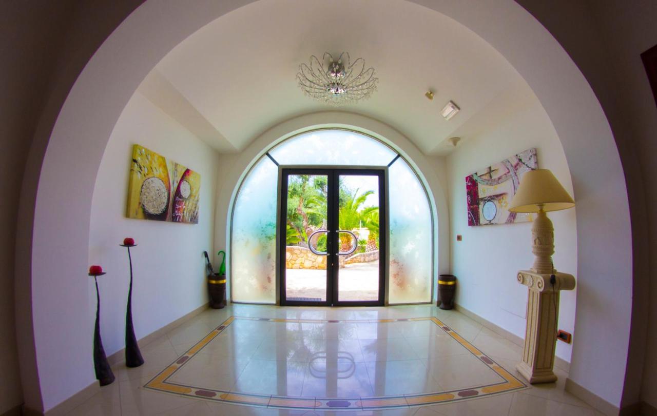 Citta Bianca Country Resort Остуни Екстериор снимка